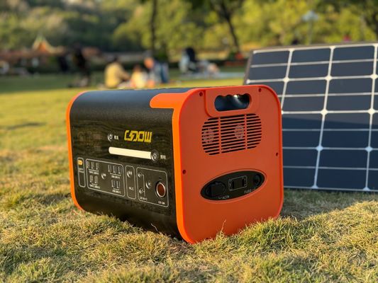 AT22 800W Solarladung Portable Battery Klappbare Solarkraftanlage für Camping Energie Speicherung Energie