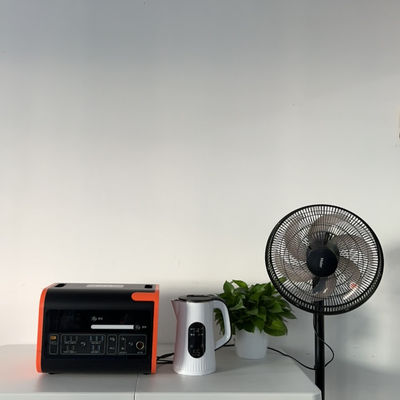 Klappbares, tragbares, 2000 Watt starkes Kraftwerk Solaranlage mit 15 Watt drahtlosem Ladegerät