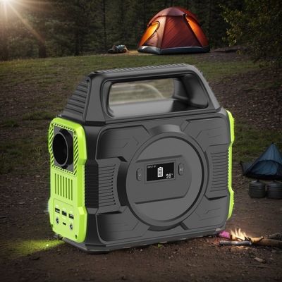 110V 300W tragbare Schnellladestation mit LCD-Display und 8000mAh Batteriekapazität