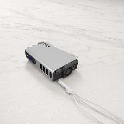32000mAh Lithium-Ionen-Portable Power Station 150W Ausgang 220V AC 50Hz/60Hz Anpassung