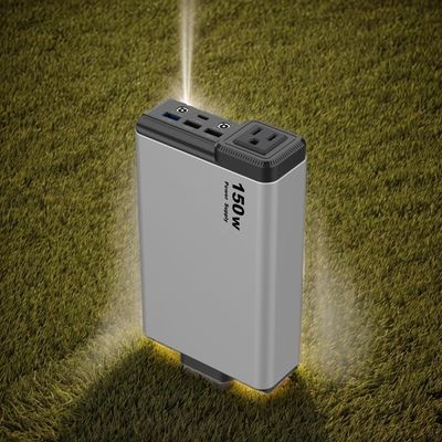 32000mAh Lithium-Ionen-Portable Power Station 150W Ausgang 220V AC 50Hz/60Hz Anpassung
