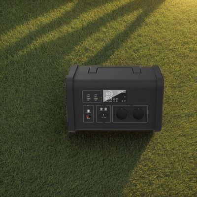700 Watt Wechselstrom-Ausgang Notstromreserve Solarstrom-Eingang Portable Energiespeicher Kraftwerk