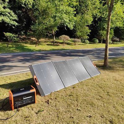 300W Klappbare Camping-Solarzellen Monokristalline Zelle Kleines Heimsystem