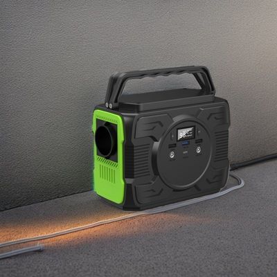 12V/200-300A Ec5 Ausgang Energiespeicher Kraftwerk 200W für tragbares Laden