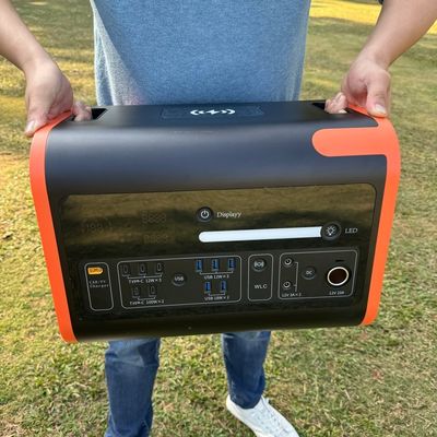 AC-Reine Sinuswelle Ausgang Wellenform 2000W LiFePO4 Batterie Tragbare mobile Stromversorgung
