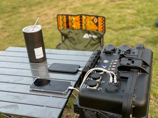 Portable ABS Alloy Shell Material 5000 W Home Power Bank Wiederaufladbar für das Campen im Freien