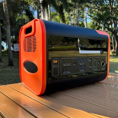 800 Watt Solarstrom 2200 Watt Konstante Leistung Mobiler Solarstrom für das Außenladen