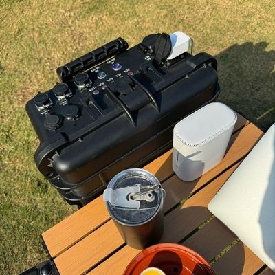 6000W Energie-Portabel mit Hand-Pull-Stiel-Kugel Inverter Lithiumbatterie Solargenerator