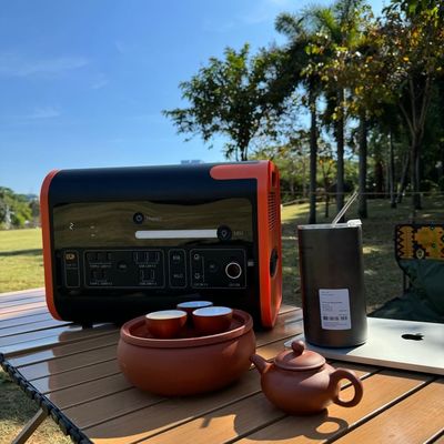Portable Power Station Lithiumbatterie Solargenerator 2000W 2200W zum Aufladen von Autos