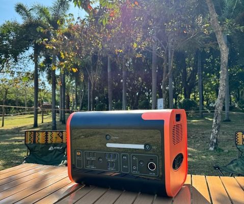 1800W 2000W 2200W Portable Power Station 2kw mit Lithium LiFePO4 Batterie AT22 Schwarz