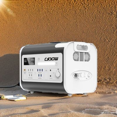 4400 Watt Hochleistungs-Portable Solargenerator mit 15 Watt drahtloser Ladetechnologie