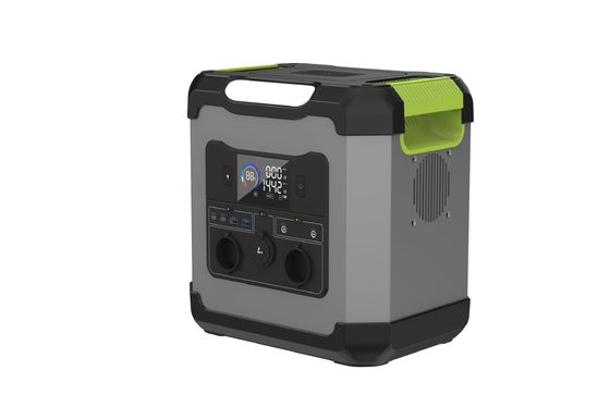 2000 Watt schnelles Aufladen MPPT LiFePO4 Batterie-Inverter All-in-One ausgeschaltet Solarsystem mit britischen Wechselstrom-Ausgangssteckdose