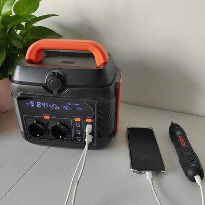 S6 600W Mobilstrom Solarkraftwerk mit Lithiumbatterie und Sinuswellenleistung