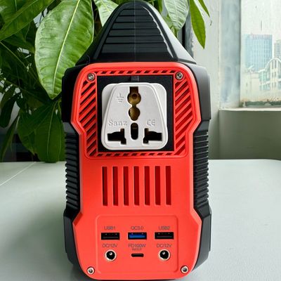 Hochleistungsgenerator 300W Balkon RV Energiespeicher mit LED-Beleuchtung Mobile Power AC Ausgang S3
