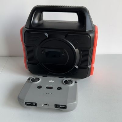 Solargenerator 300W AC DC Dual USB Typ C-Ladung für Ladestationen im Freien