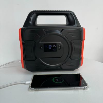 Anpassungsfähige Farbe 300 W Solaranlage Portable 220 V mobile Stromversorgung für Notfälle im Freien