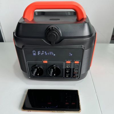 600W Orange Notfallsolargenerator für Haushalte mit nationalen Standard-AC-Steckdosen