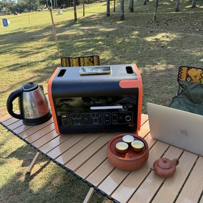 Alle kompatiblen Geräte 2200W Green Energy Portable Solarzelle mit drahtlosem Laden