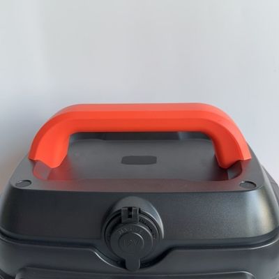 LiFePO4 Batterie-Ladebank 600W Mobilstrom mit QC3.0 Ausgang 18W und LED-Beleuchtung 11W