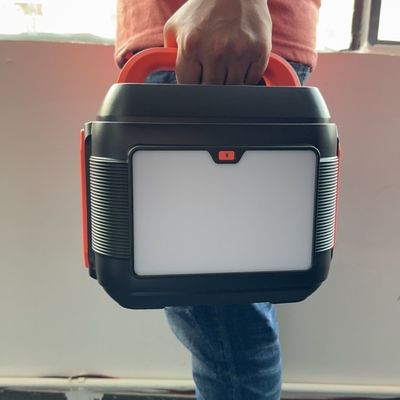 600W tragbare Solargenerator mit USB-DC-AC-Ausgang Mobilstromstation ist MPPT