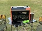 800W Solarladung Schwarz und Orange Outdoor Camping Portable Energy Hub 2kw Kraftwerk