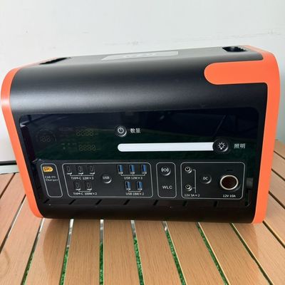 Lebensdauer 2000 Mal 600 Watt Energiespeicher für Zuhause Solargenerator 2200 Watt tragbares Kraftwerk