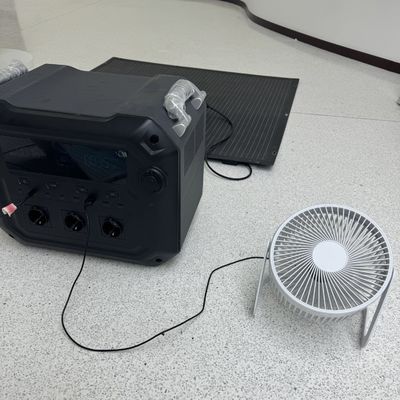 2500 Watt Wechselstrom-Ausgang 3600 Watt Solargenerator Portable Power Station für Outdoor Camping/RV