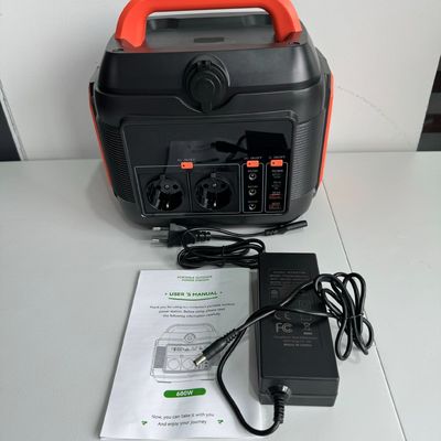 11W LED-Beleuchtung 220V/110V Wechselstrom-Ausgang 600W Lithiumbatterie für tragbares Kraftwerk