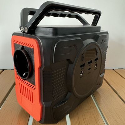 Einfache Ausführung, Outdoor-Behandlung, tragbares Kraftwerk mit Ausgangstyp C Pd100W Pd27W