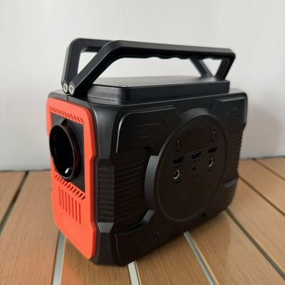 Outdoor-Portable Power Station mit 48000mAh Batteriekapazität und 200W/300W/600W Leistung