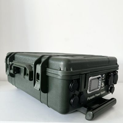 Materialien ABS Mittelrahmen 6000W 6048Wh tragbare Kraftwerke mit Solarpanel USB und Ladevorrichtung im Auto