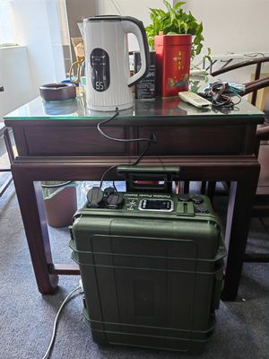 3000W/3024wh Solargenerator für Camping im Freien mit Ladekapazität 12-80V Max600W