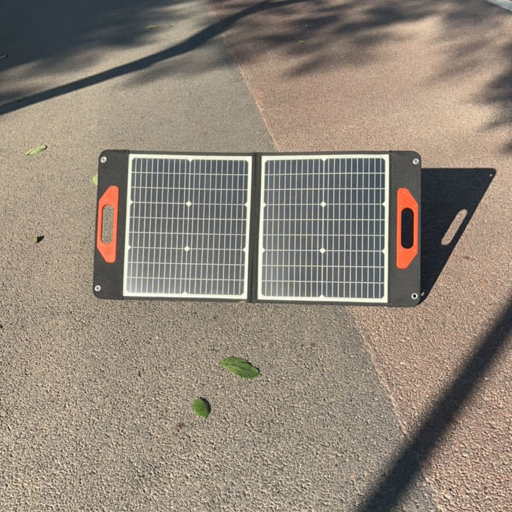 60 Watt Solarzellen-Panel für schnelles Laden 17,5 V/3,4 A Gleichstrom-Ausgang Klappkonstruktion