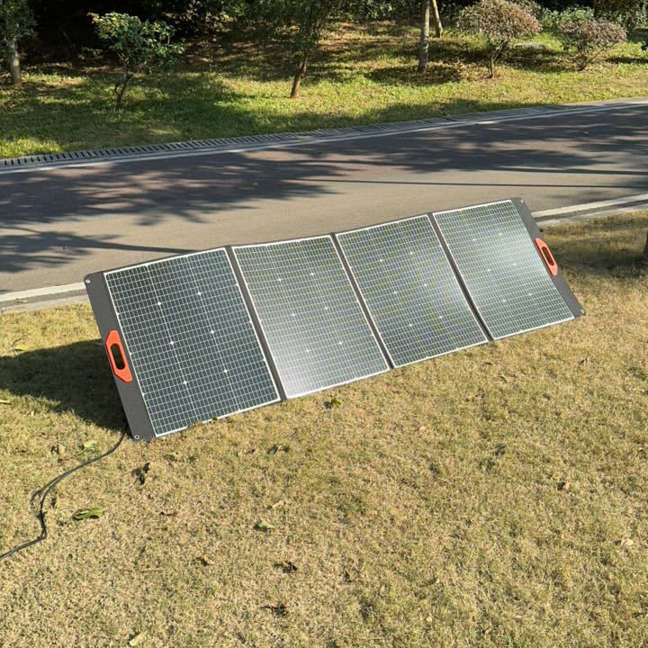 Klappbare Solarzellen laden Mobiltelefone mit 22,8% Umwandlungseffizienz unterwegs