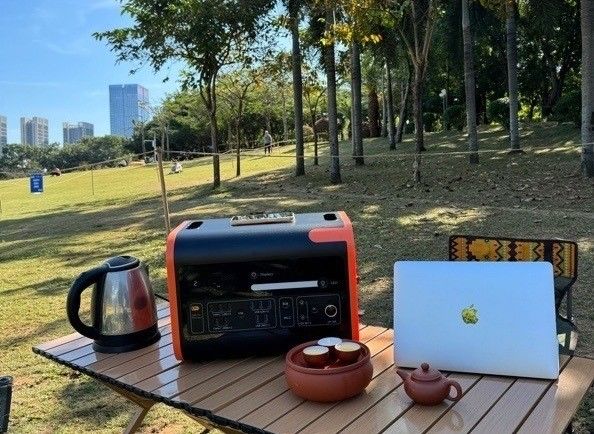 2000W 2200W Lithiumbatterie-Solargenerator für Camping und Notstromlösungen
