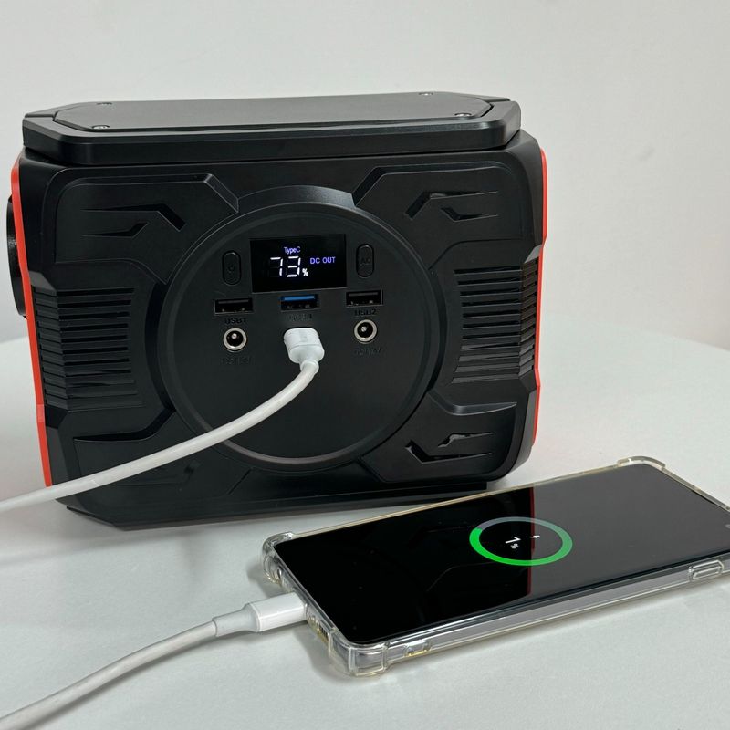 Modifizierte Welle AC Ausgang 200W Solar Windgenerator für Camping RV Notfall Nachtfischerei