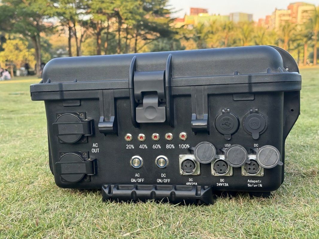 3000W Solar-Portable Generator AC reine Sinuswellen-Ausgabe und ABS-Legierung Shell Material