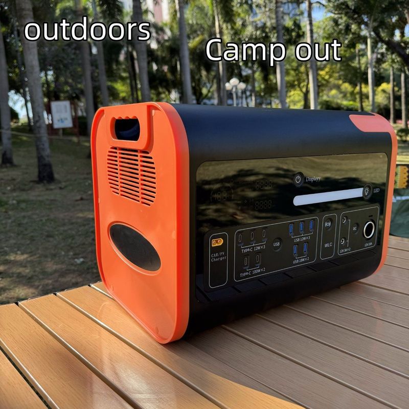 AT22 Energie für Haushalte Outdoor-Portable Solarkraftwerk mit LiFePO4-Batterie 2200W