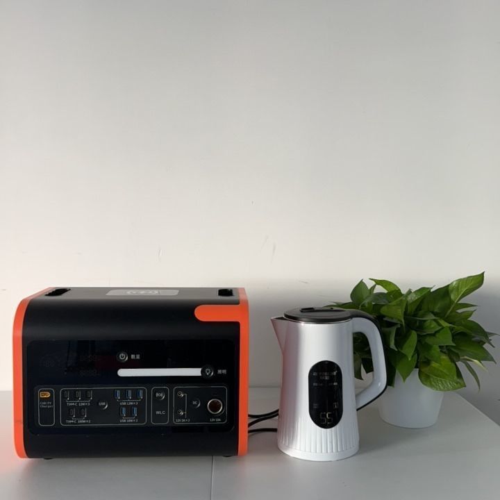 Mobile USB-Stromversorgungsanlage 2000 Watt Solargenerator mit schneller Ladung mit Typ-C 3*18W/2*100W