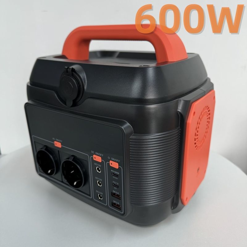 600 Watt Typ-C Pd 100 Watt Sinuswelle Lithiumbatterie Übertemperaturschutz Ja Wechselstromsteckdose