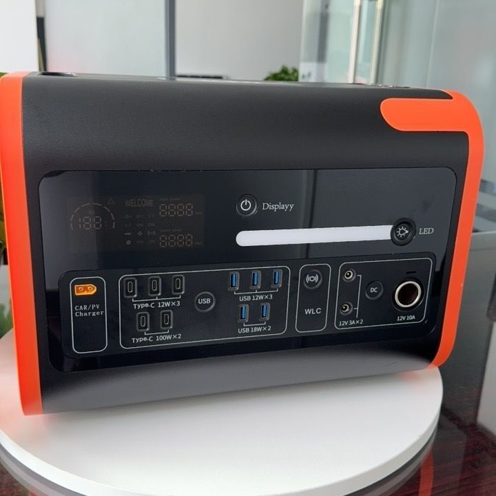 Großkapazitäts-Aussen-Notstromversorgungsanlage 2200W 2048wh 40ah mit USB 12W*3/18W*2
